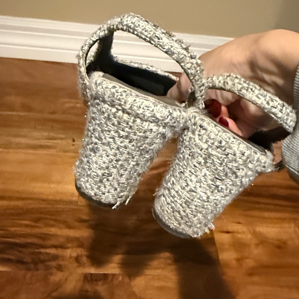 Gently Worn, Most Comfortable Slingback - image 4